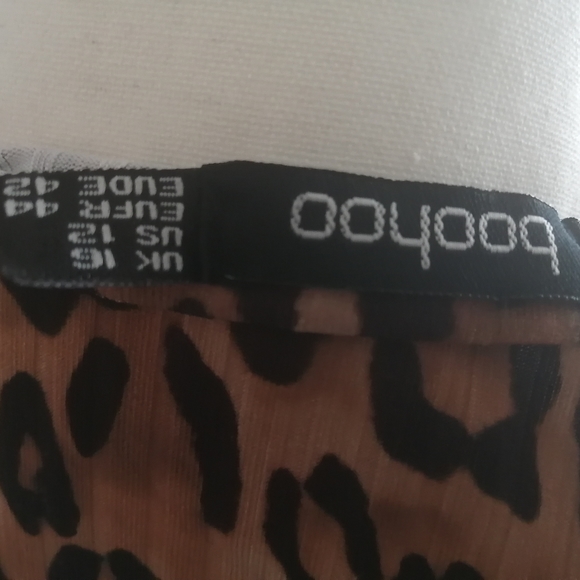 Boohoo Leopard Dress - Picture 6 of 7